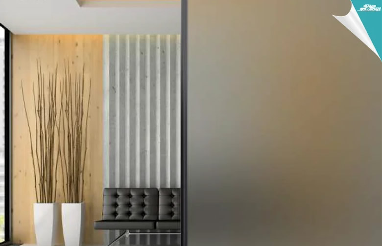 Film dépoli : une solution élégante pour préserver votre intimité