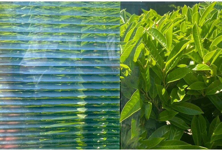 Film décoratif strié à effet verre dépoli – Protection visuelle | Réf STR 06