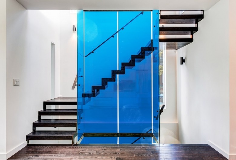 Film couleur bleu azur transparent pour vitrages décoratifs | Réf 61185