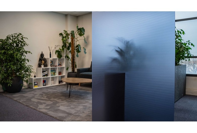 Film décoratif strié bleu à fines bandes 0.5 cm – Réf STR 10